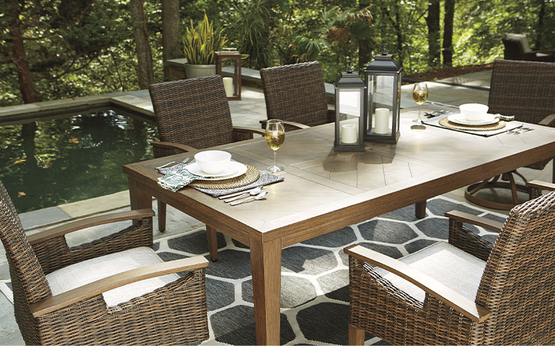 Shop Outdoor Dining